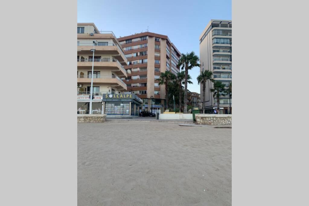 Apartamento En 1º Linea De Playa Lejlighed Calpe Eksteriør billede